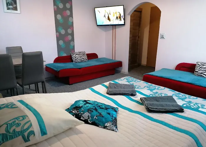 Janeczka Quarto em Acomodações Particulares *